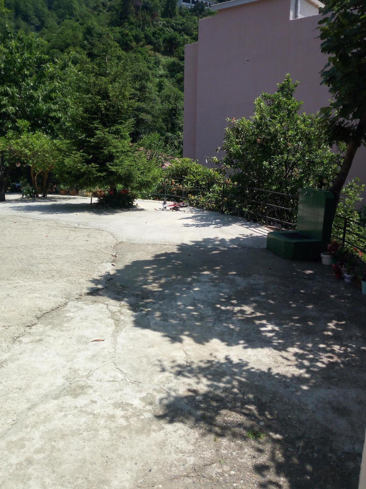 Small Guest House ควาเรียที ภายนอก รูปภาพ