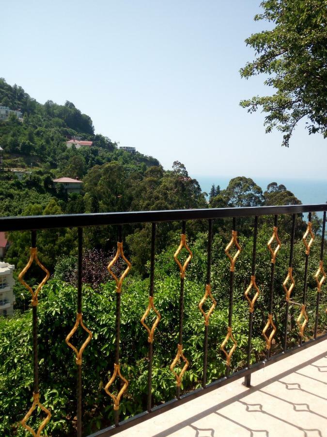 Small Guest House ควาเรียที ภายนอก รูปภาพ